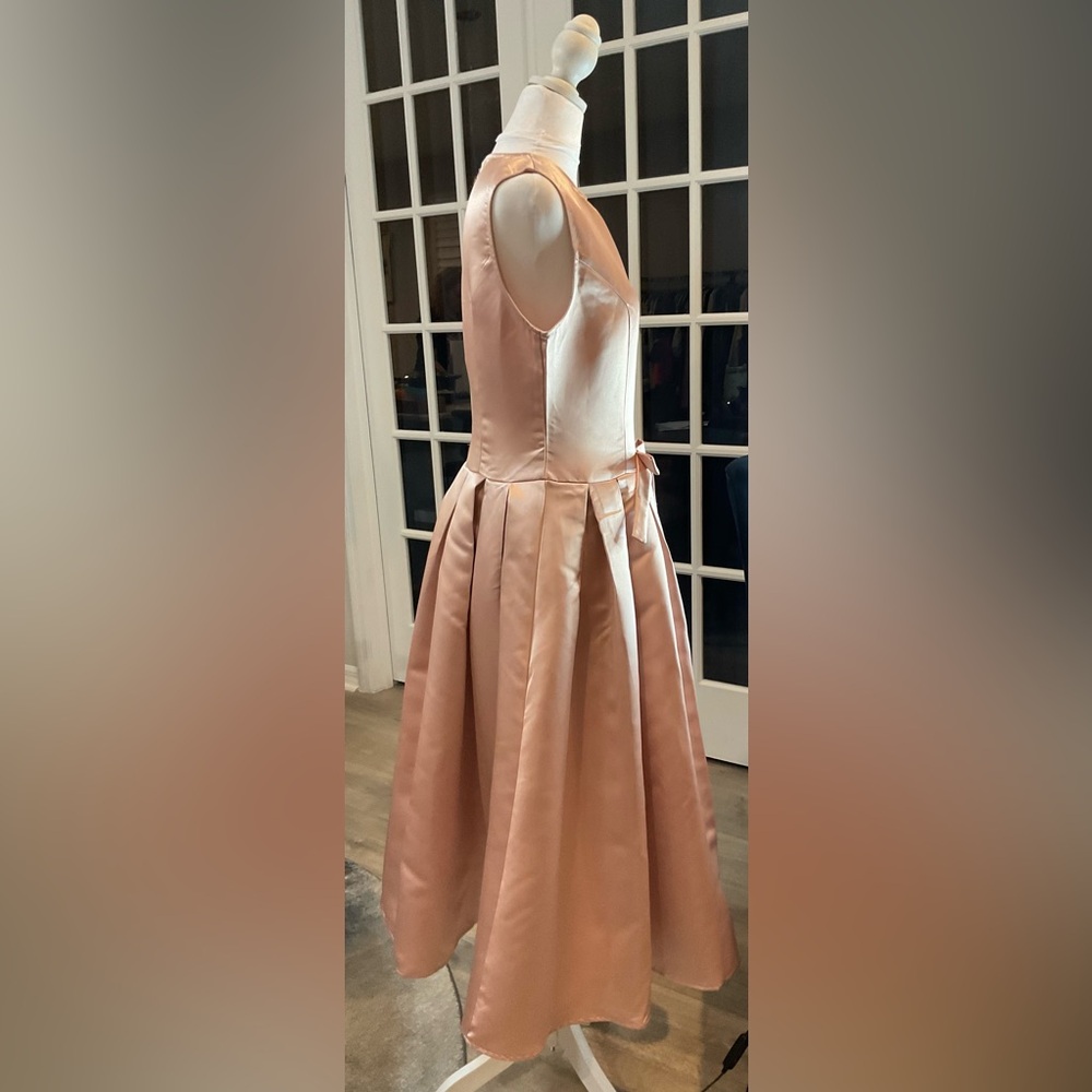 NWT Cider Pink Satin Sleeveless Bow Front Pleated Midi Dress Size M 🎀 - Picture 9 of 16
